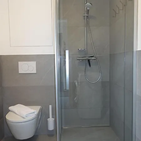 Waldblick - Neubau - Self-check-in - Kein Verkehr - Am Wald - Parkplaetze Vor Tuer - Or Double Appartamento