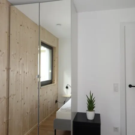 Apartment Waldblick - Neubau - Self-check-in - Kein Verkehr - Am Wald - Parkplaetze Vor Tuer - Or Double
