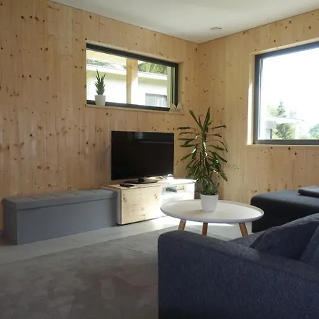 Waldblick - Neubau - Self-check-in - Kein Verkehr - Am Wald - Parkplaetze Vor Tuer - Or Double Apartmán *