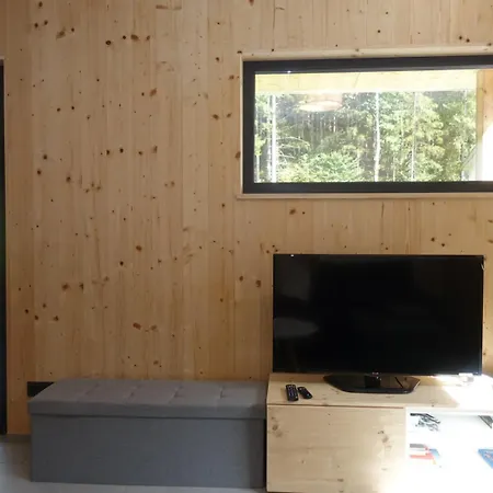 Waldblick - Neubau - Self-check-in - Kein Verkehr - Am Wald - Parkplaetze Vor Tuer - Or Double * Innsbruck
