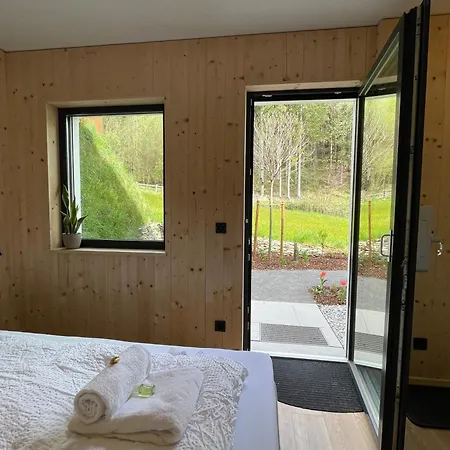 Waldblick - Neubau - Self-check-in - Kein Verkehr - Am Wald - Parkplaetze Vor Tuer - Or Double Apartment *