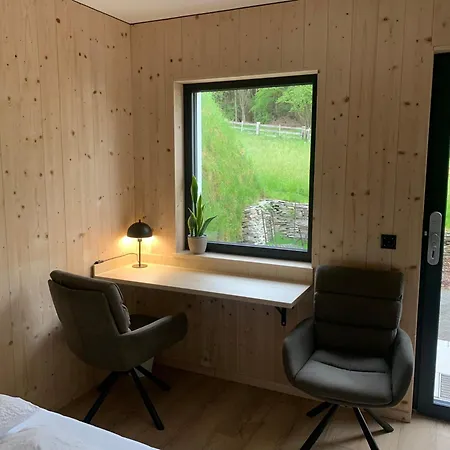 Waldblick - Neubau - Self-check-in - Kein Verkehr - Am Wald - Parkplaetze Vor Tuer - Or Double Apartmán